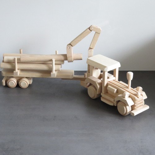 Traktor holztransporter - traktor,